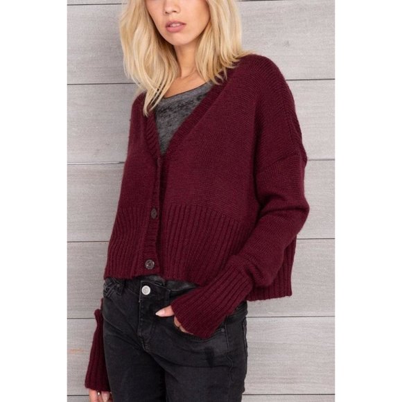 WOODEN SHIPS Beige 3 Button Cropped Cardigan Sweater sz S/M Women's Jumper - Picture 11 of 14